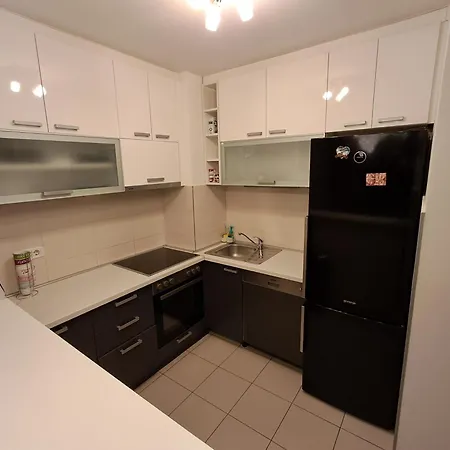 Premier 4 A Blok Belgrado